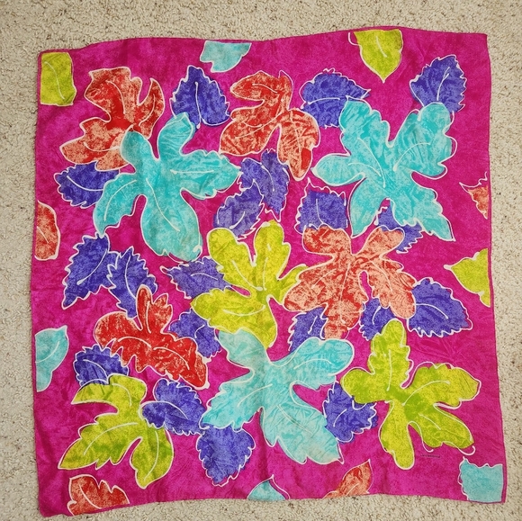 VTG Liz Claiborne Square 30" x 30" Scarf 100% Silk Colorful Floral Made in Japan - Picture 1 of 4